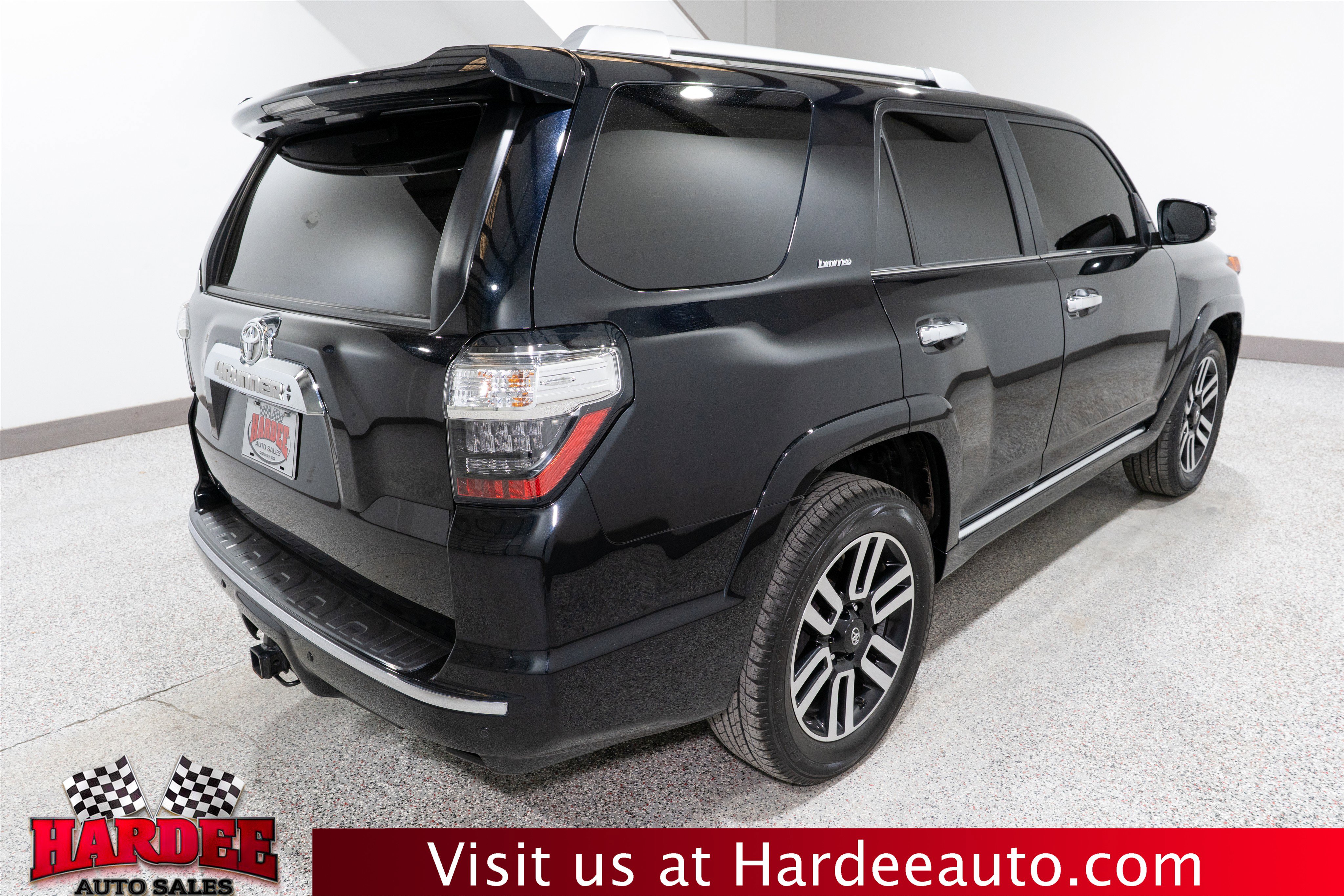 Used 2024 Toyota 4Runner Limited image 5