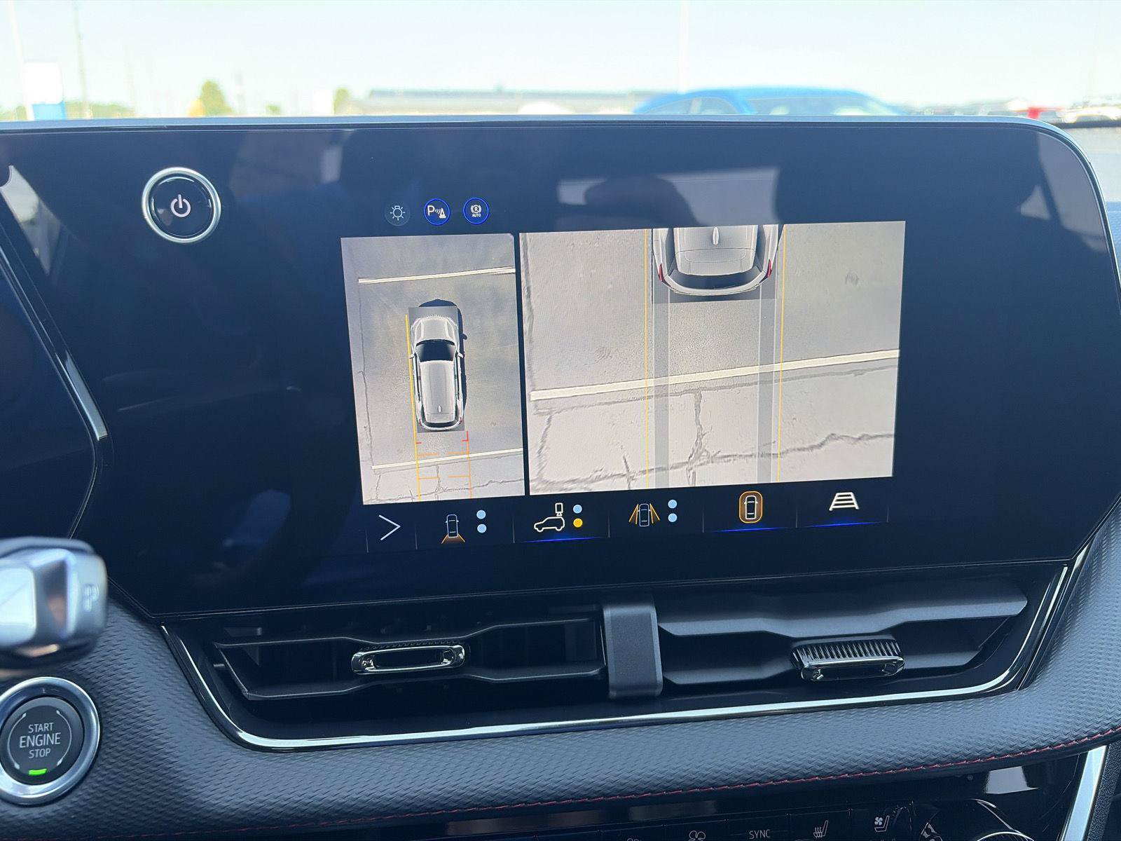 New 2027 Chevrolet Equinox RS w/ Safety and Technology Package AWD/4WD image 28