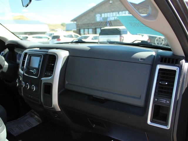 Used 2017 RAM 1500 Classic SLT AWD/4WD image 27