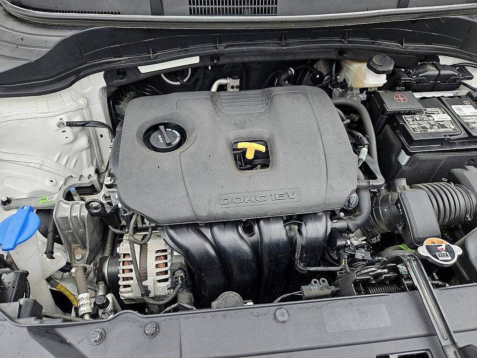 Used 2022 Kia Soul LX image 14