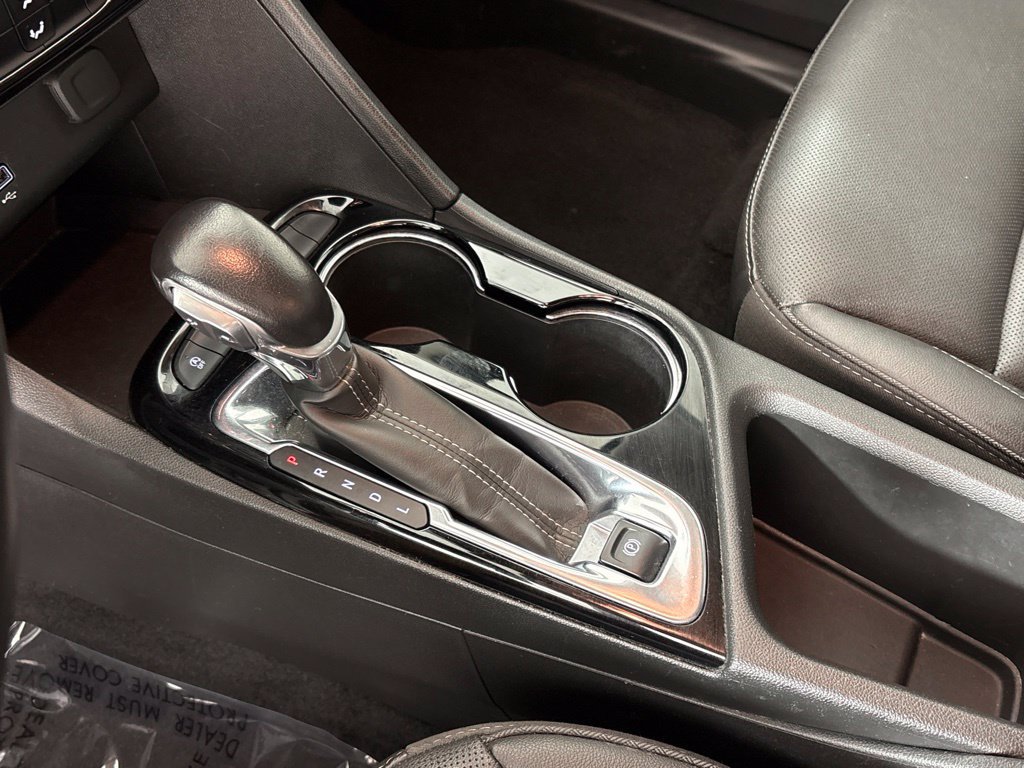 Used 2024 Buick Encore GX Sport Touring FWD image 37