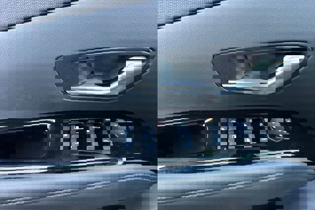 New 2025 Hyundai Tucson Limited image 8