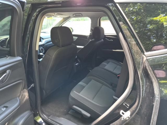 Used 2025 Chevrolet Blazer LT AWD/4WD image 13
