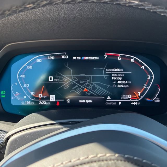 Used 2022 BMW X5 M50i image 5