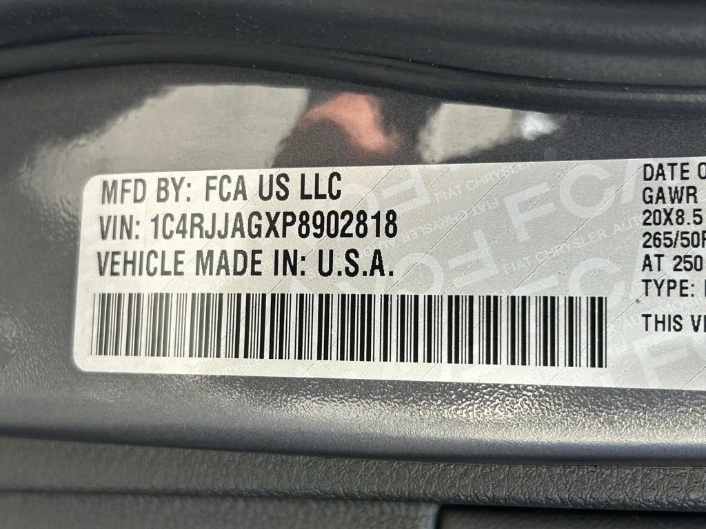 Certified 2023 Jeep Grand Cherokee L Laredo image 54