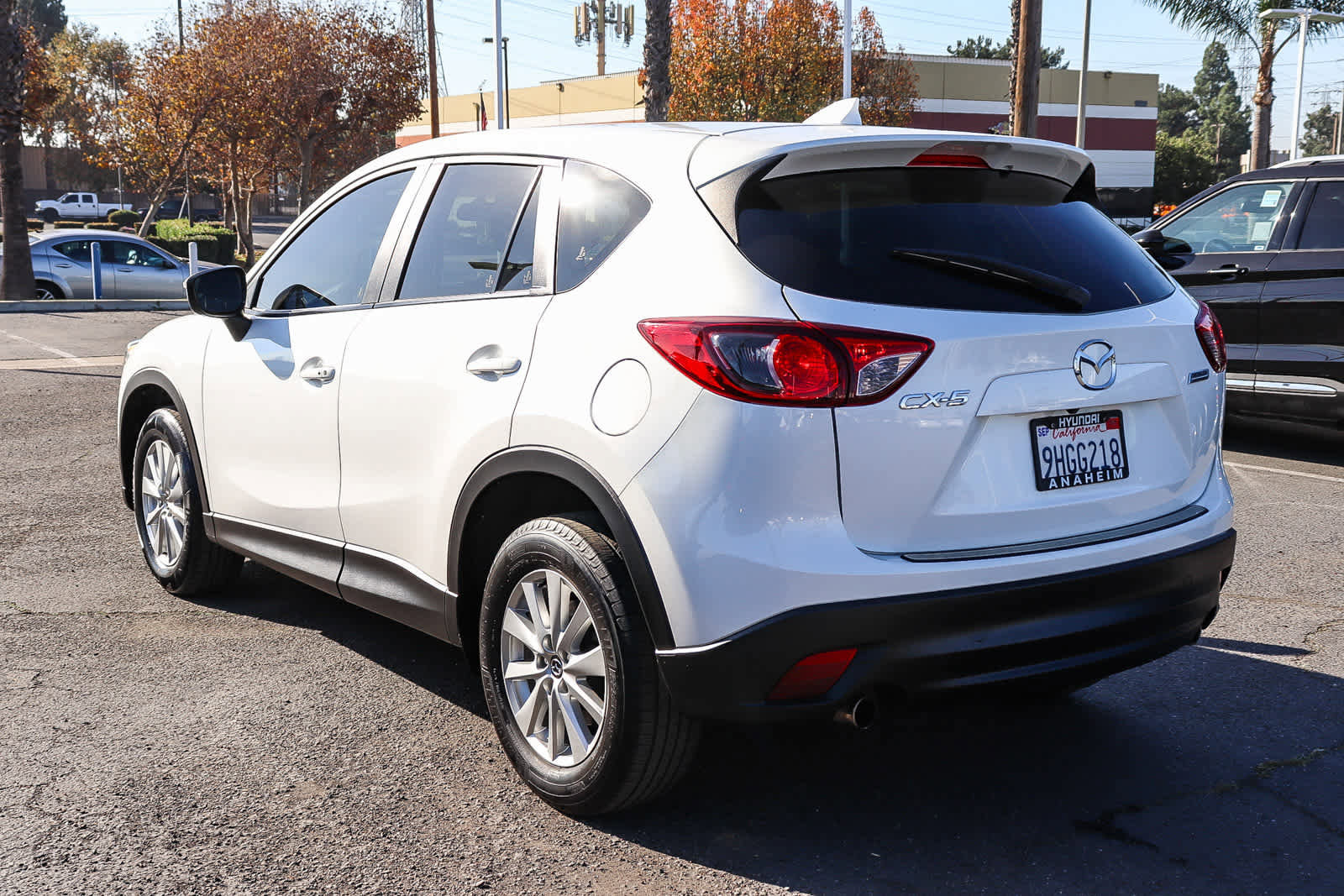 Used 2016 MAZDA CX-5 Touring image 8