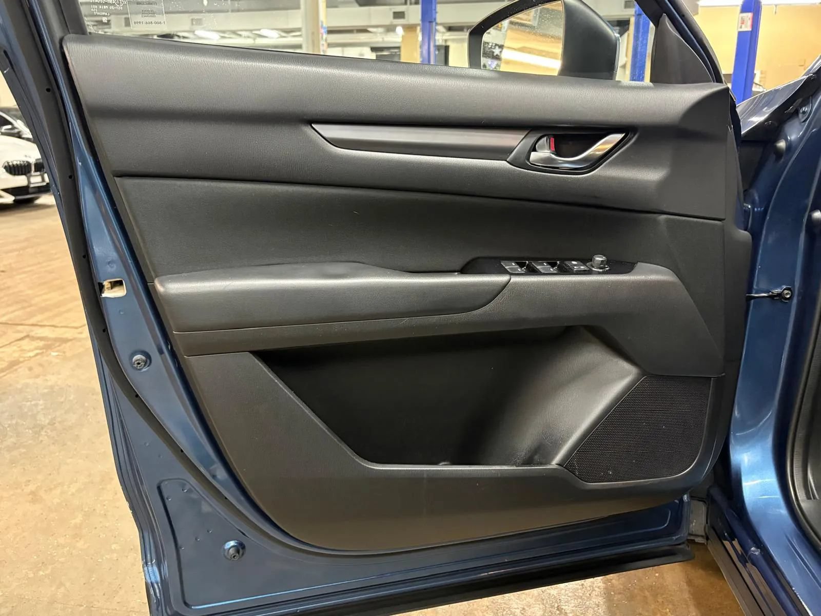 Used 2019 MAZDA CX-5 Sport AWD/4WD image 26