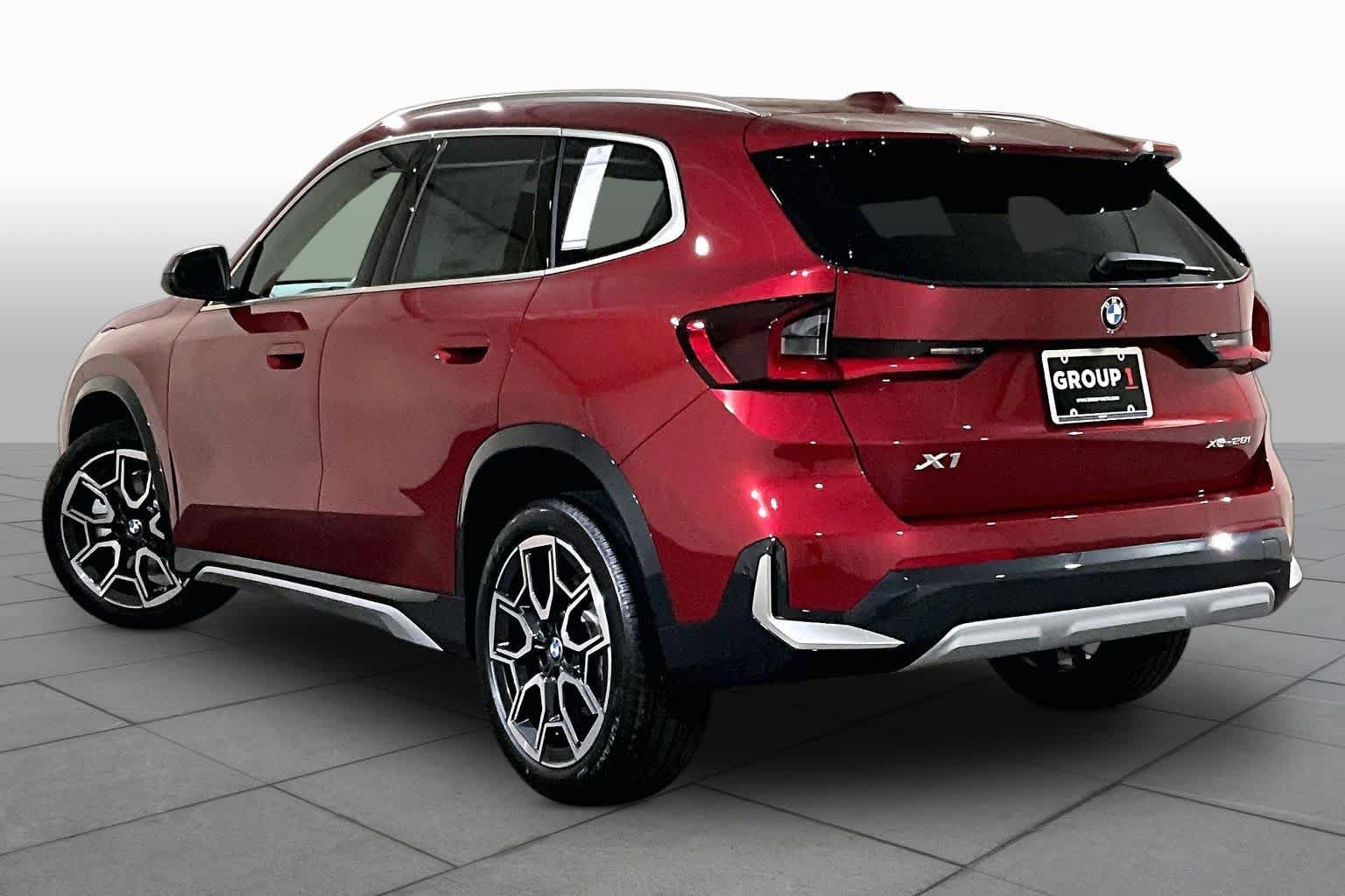 New 2026 BMW X1 xDrive28i w/ Convenience Package AWD/4WD image 3