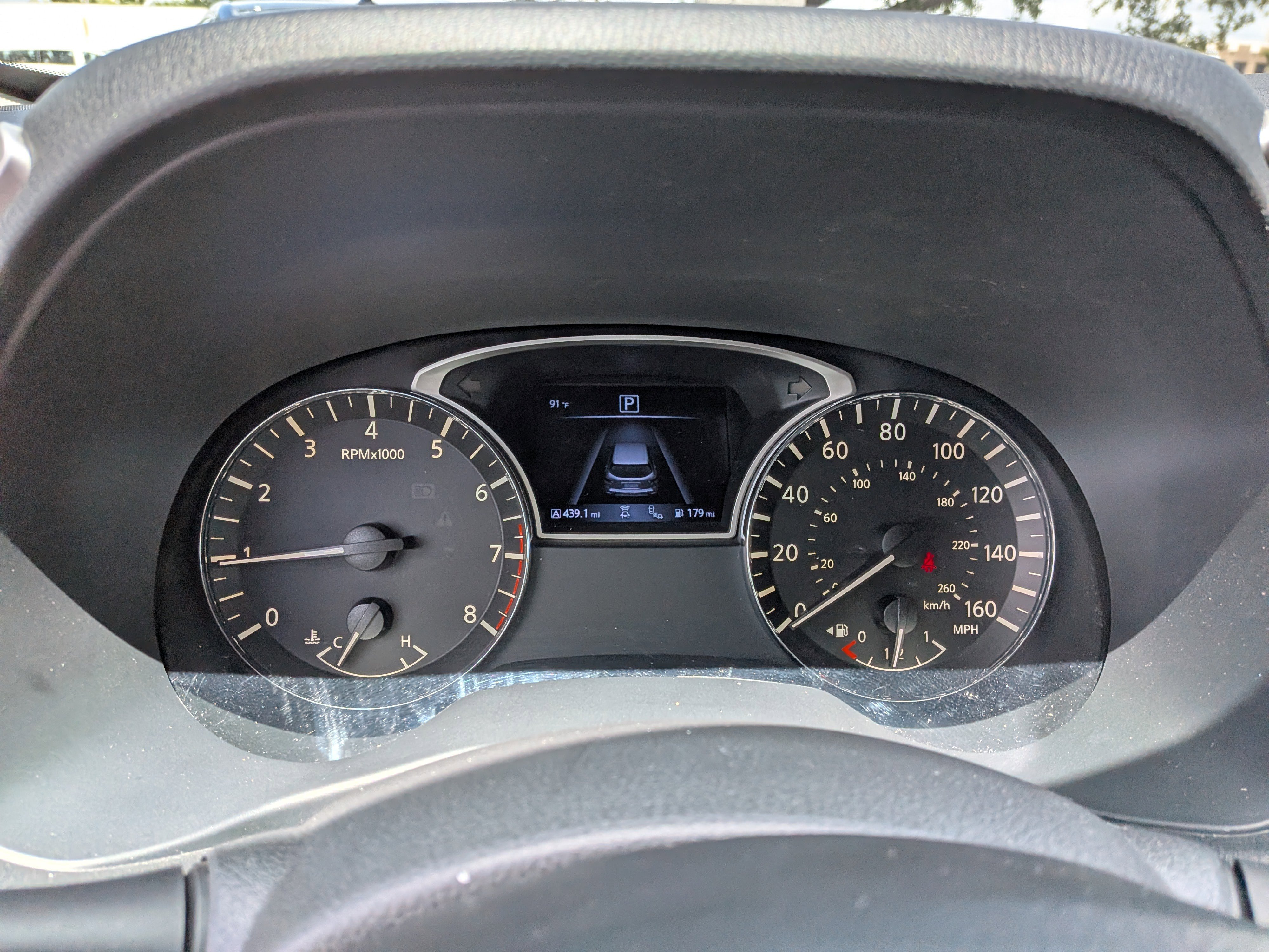 Used 2020 Nissan Pathfinder SV image 25