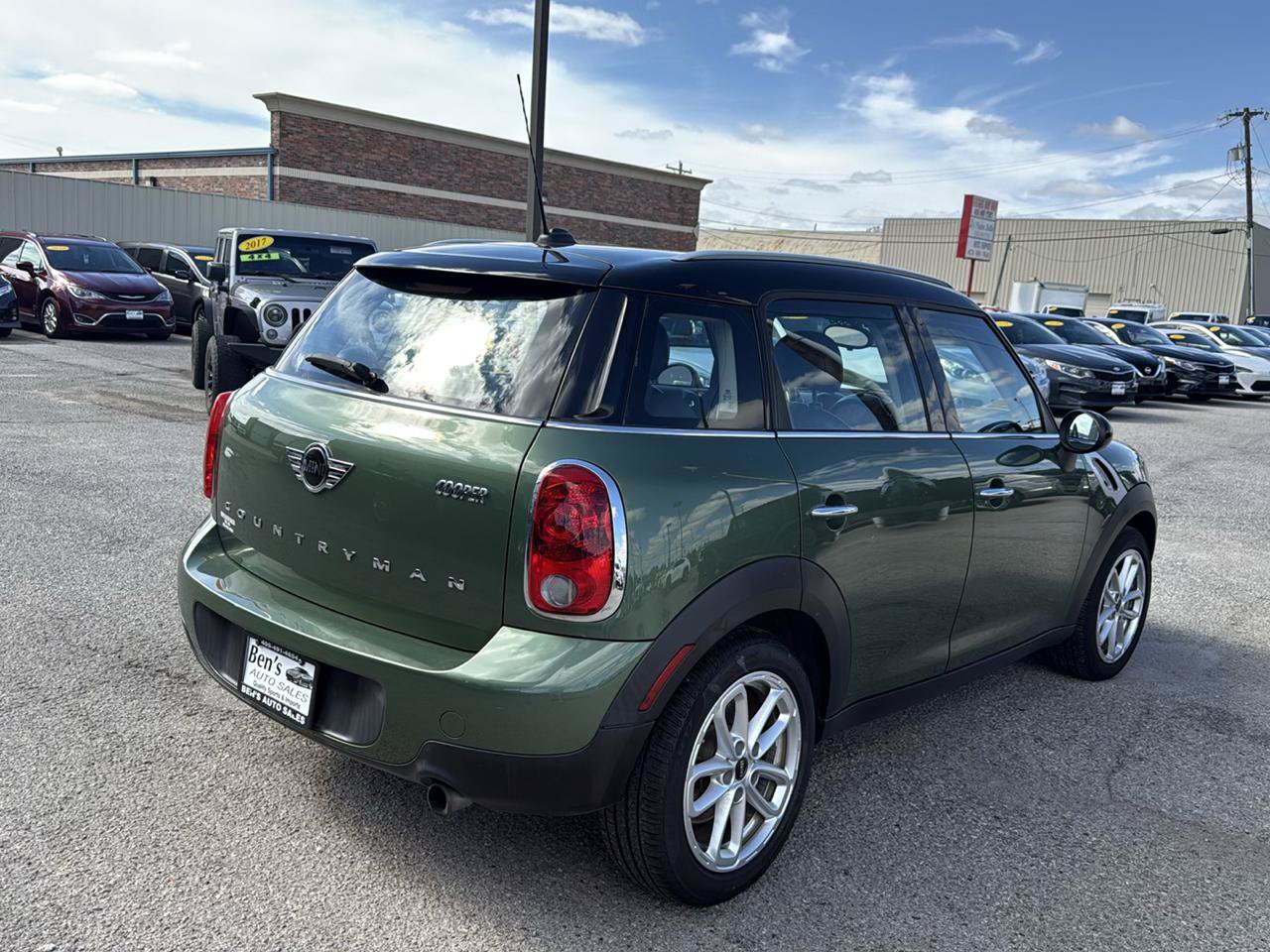 Used 2015 MINI Cooper Countryman FWD image 6