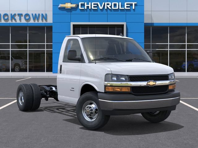 New 2025 Chevrolet Express 3500 w/ Power Convenience Package RWD image 7