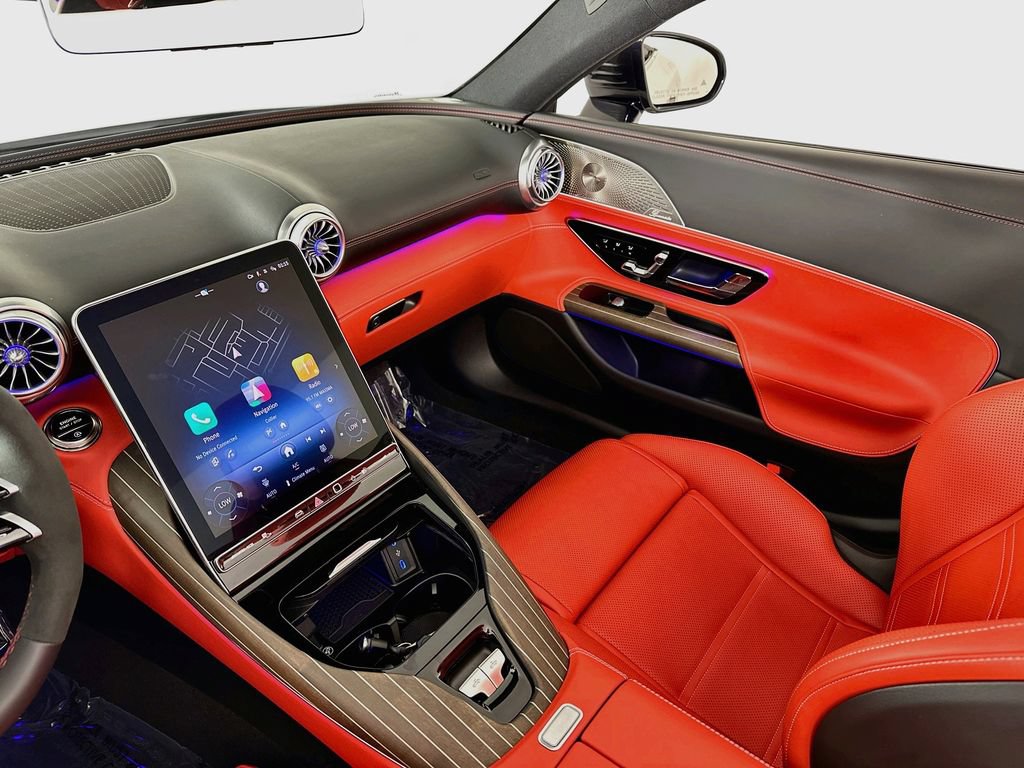 Used 2026 Mercedes-Benz SL 43 AMG w/ Driver Assistance Package image 23