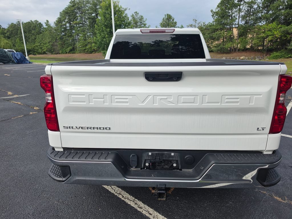 Used 2023 Chevrolet Silverado 1500 LT AWD/4WD image 7