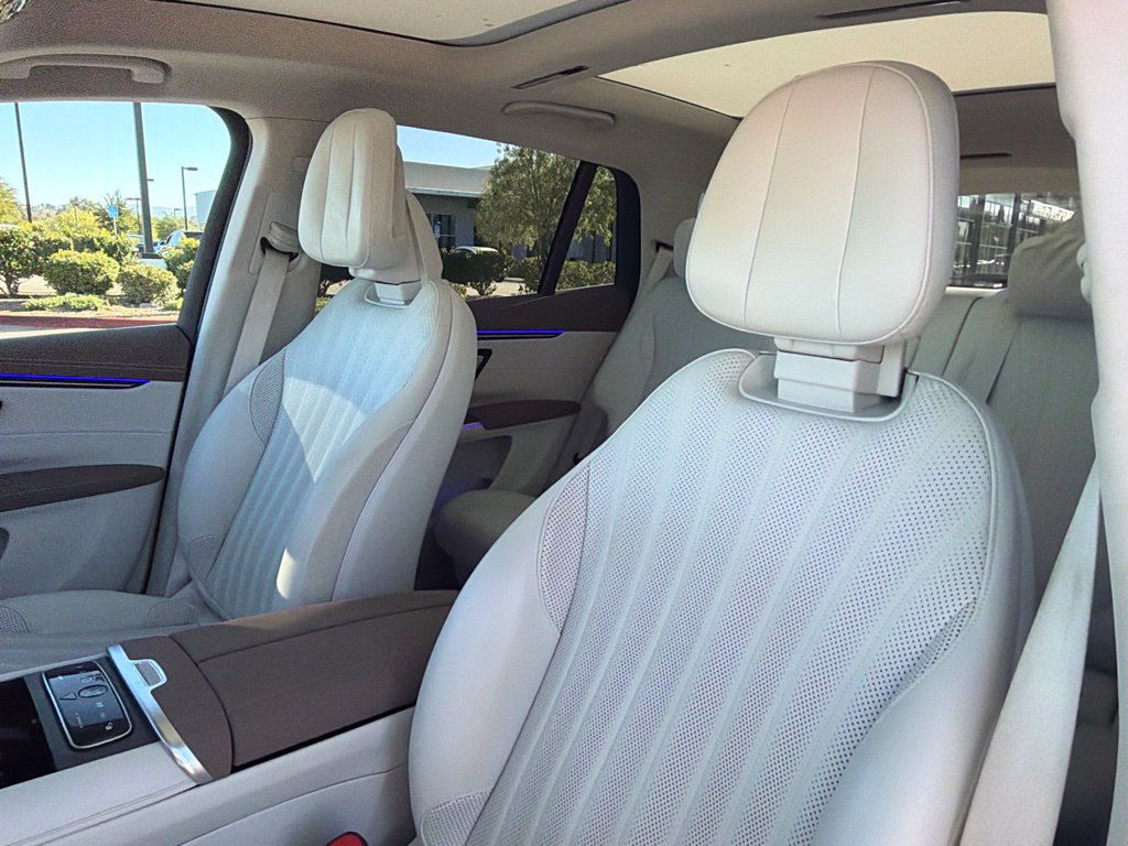 Certified 2023 Mercedes-Benz EQS 580 4MATIC SUV image 22
