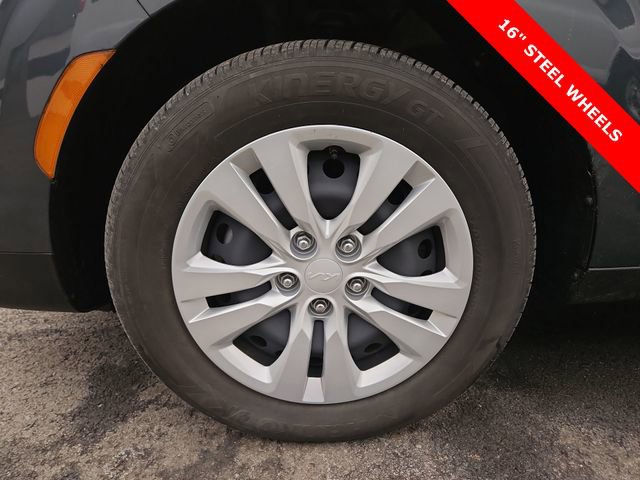 Used 2023 Kia Soul LX image 30