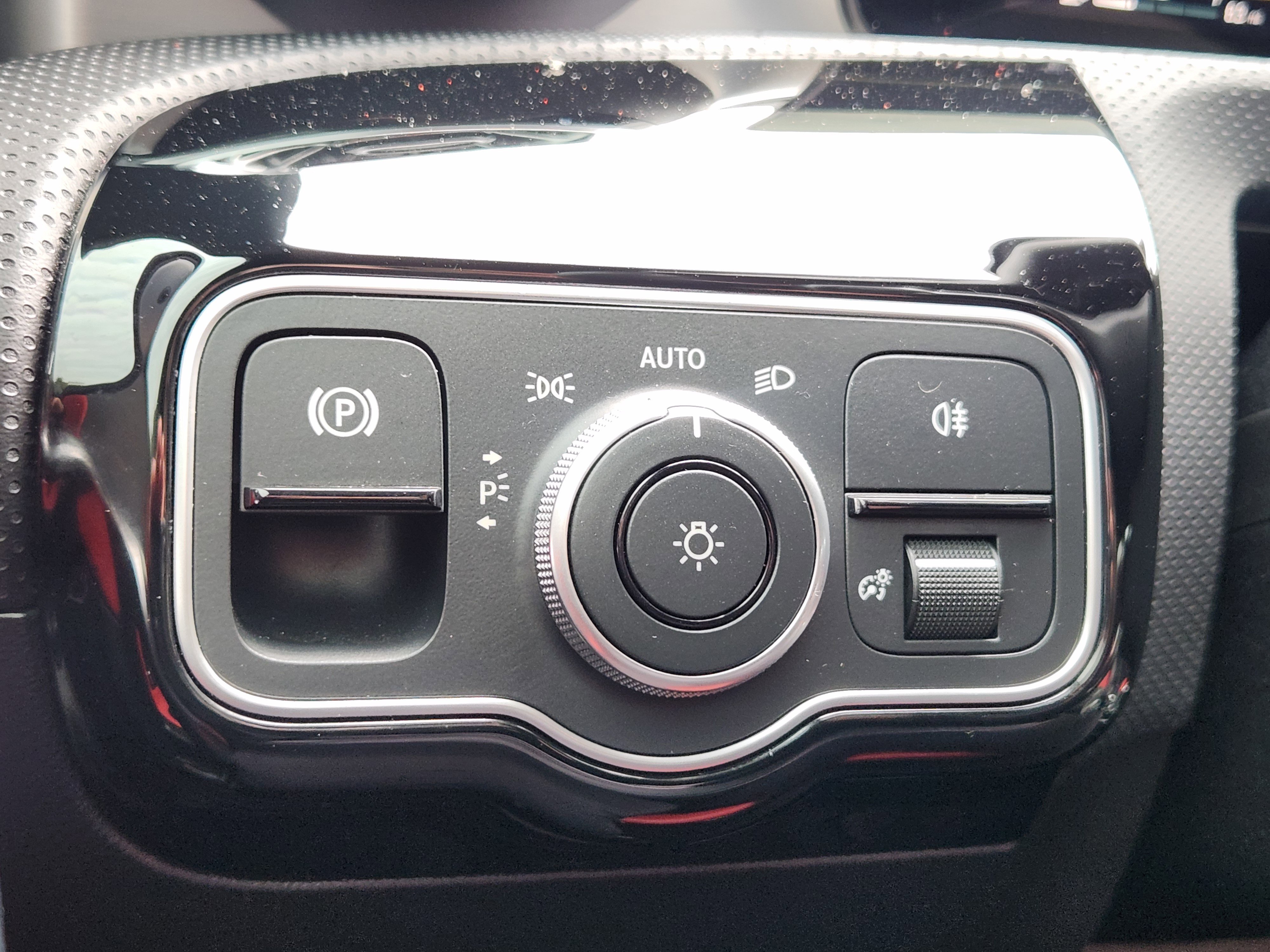 Certified 2023 Mercedes-Benz CLA 35 AMG 4MATIC image 22