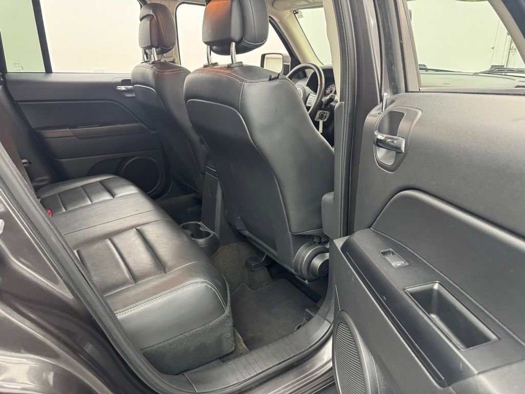 Used 2017 Jeep Patriot High Altitude image 31