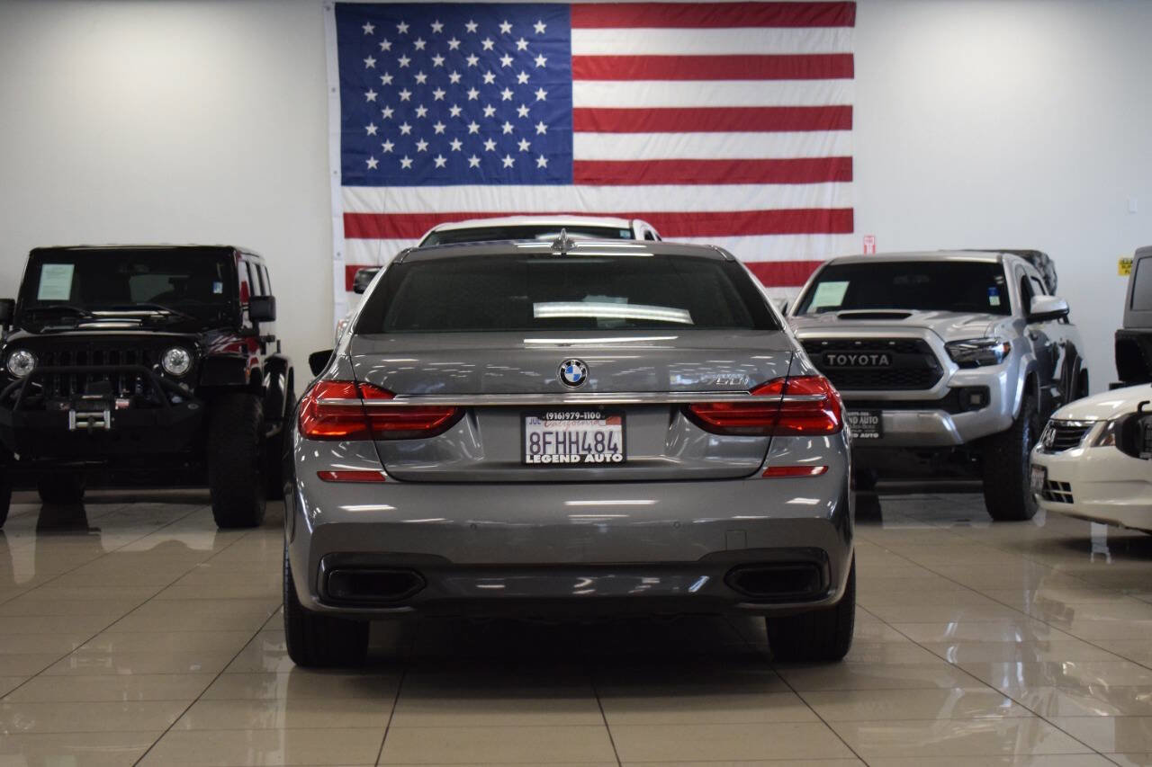Used 2018 BMW 750i image 20
