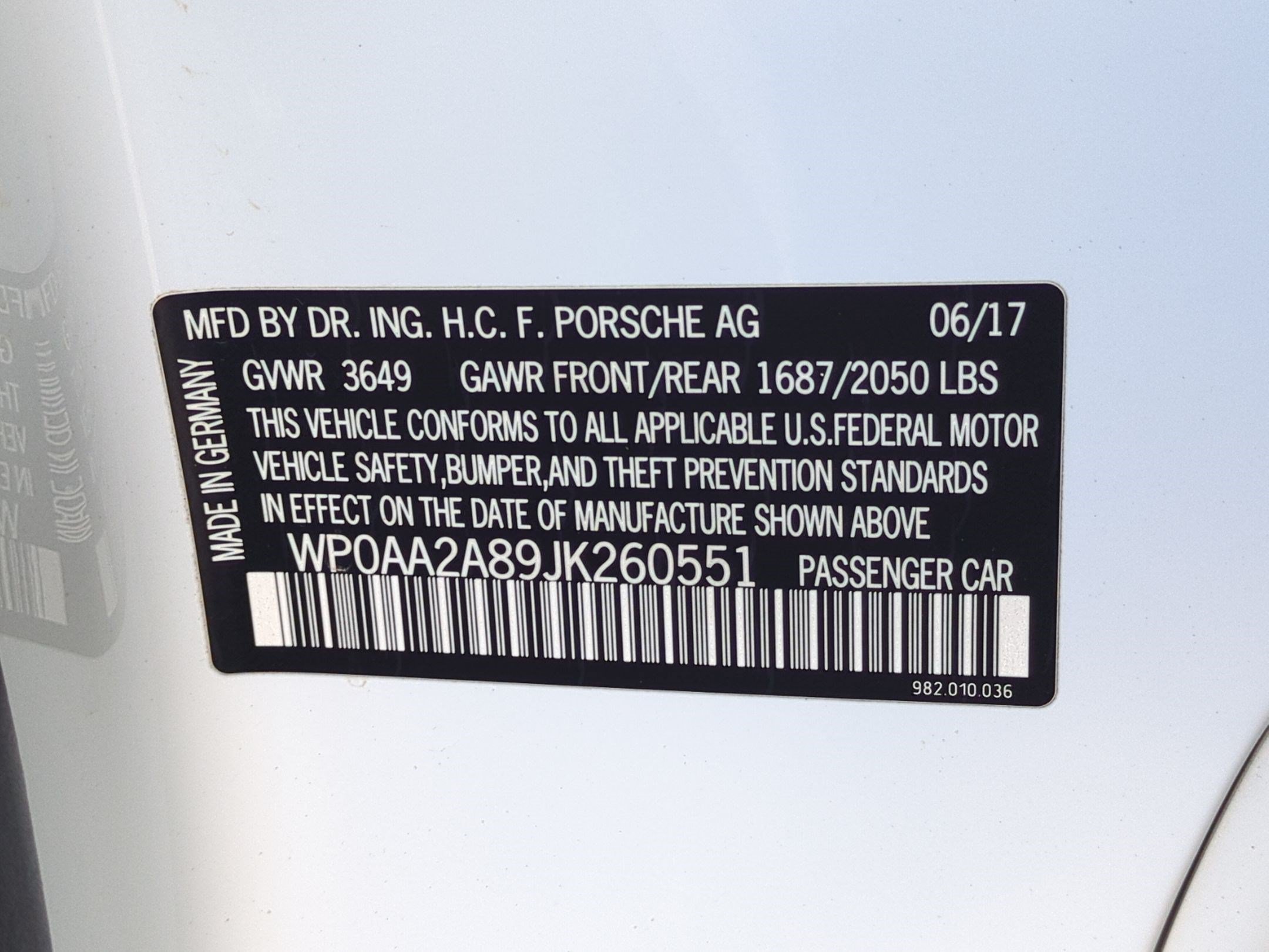 Used 2018 Porsche 718 Cayman RWD image 26