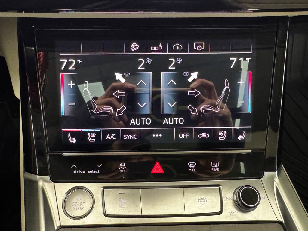 Used 2019 Audi e-tron Premium Plus image 19