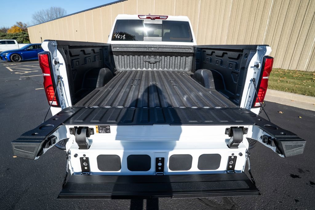 New 2026 Chevrolet Silverado 3500 High Country w/ Technology Package image 42