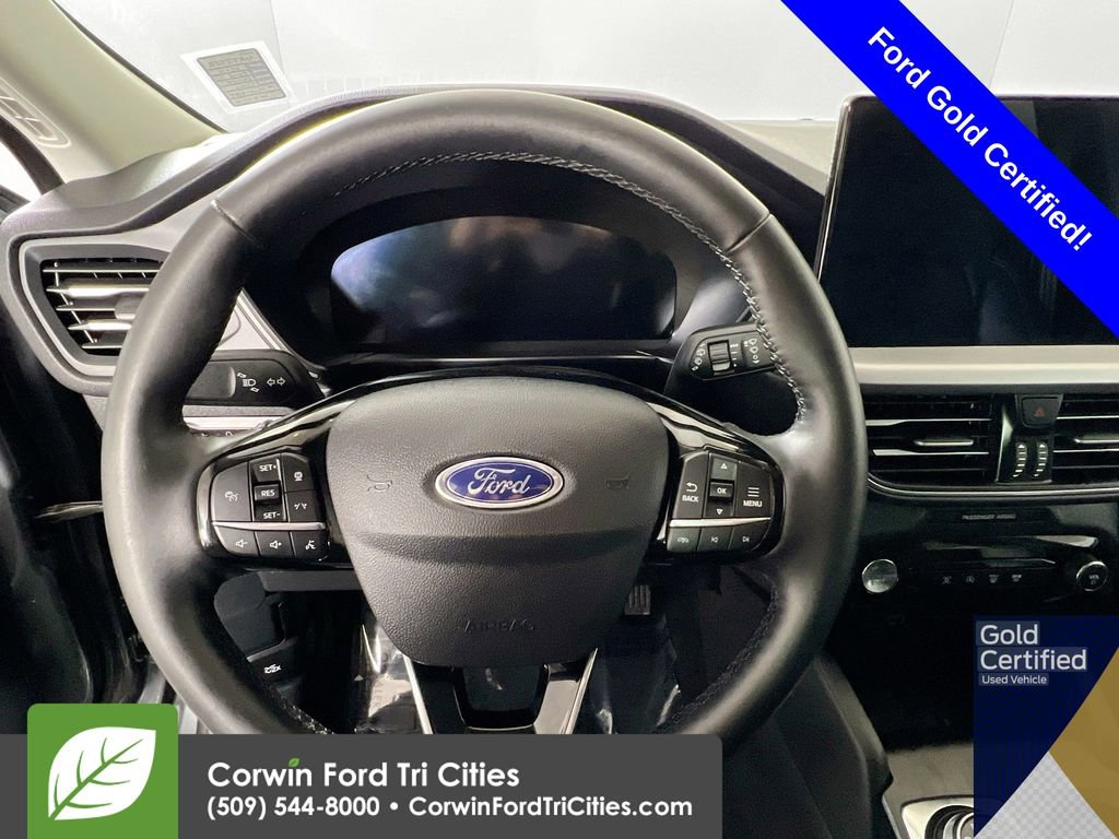 Certified 2025 Ford Escape Platinum image 8