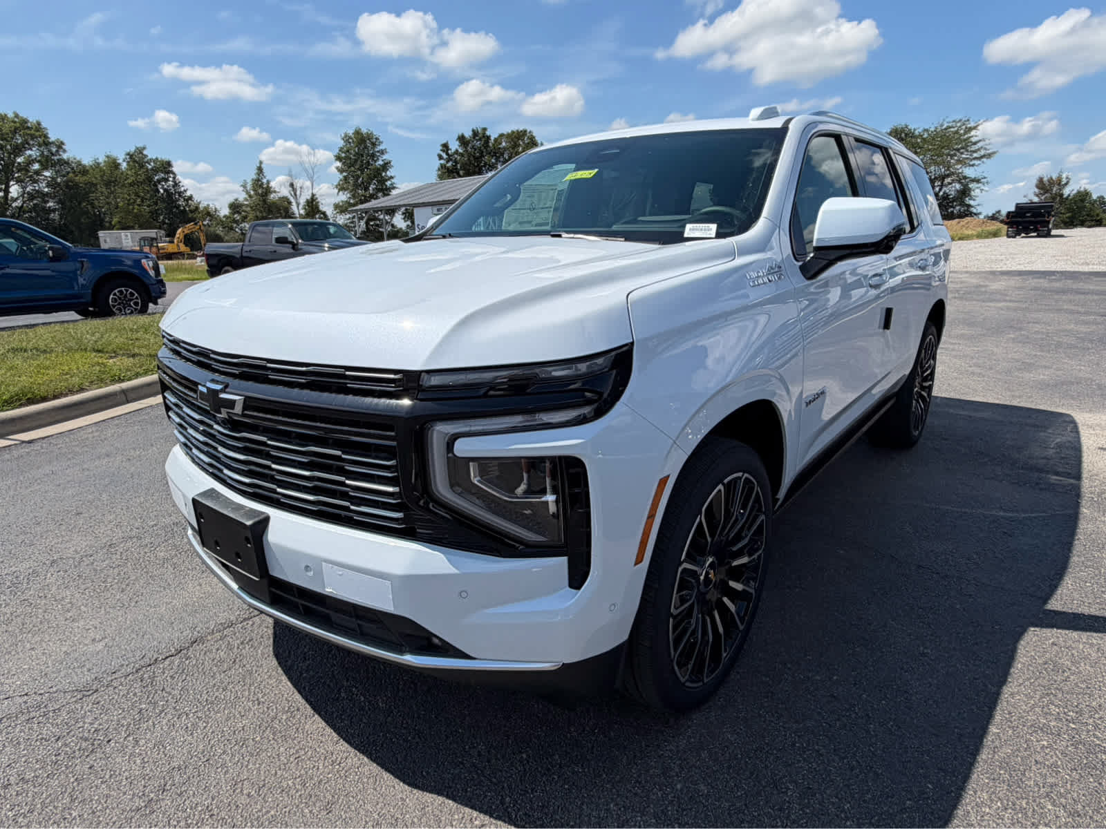 New 2026 Chevrolet Tahoe High Country AWD/4WD image 4