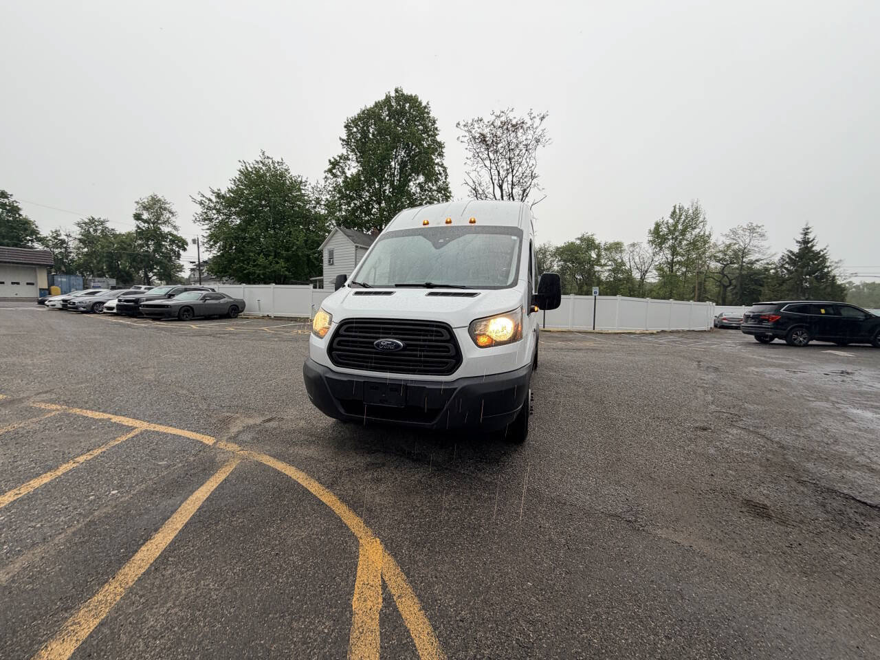 Used 2016 Ford Transit 350 XL RWD image 4