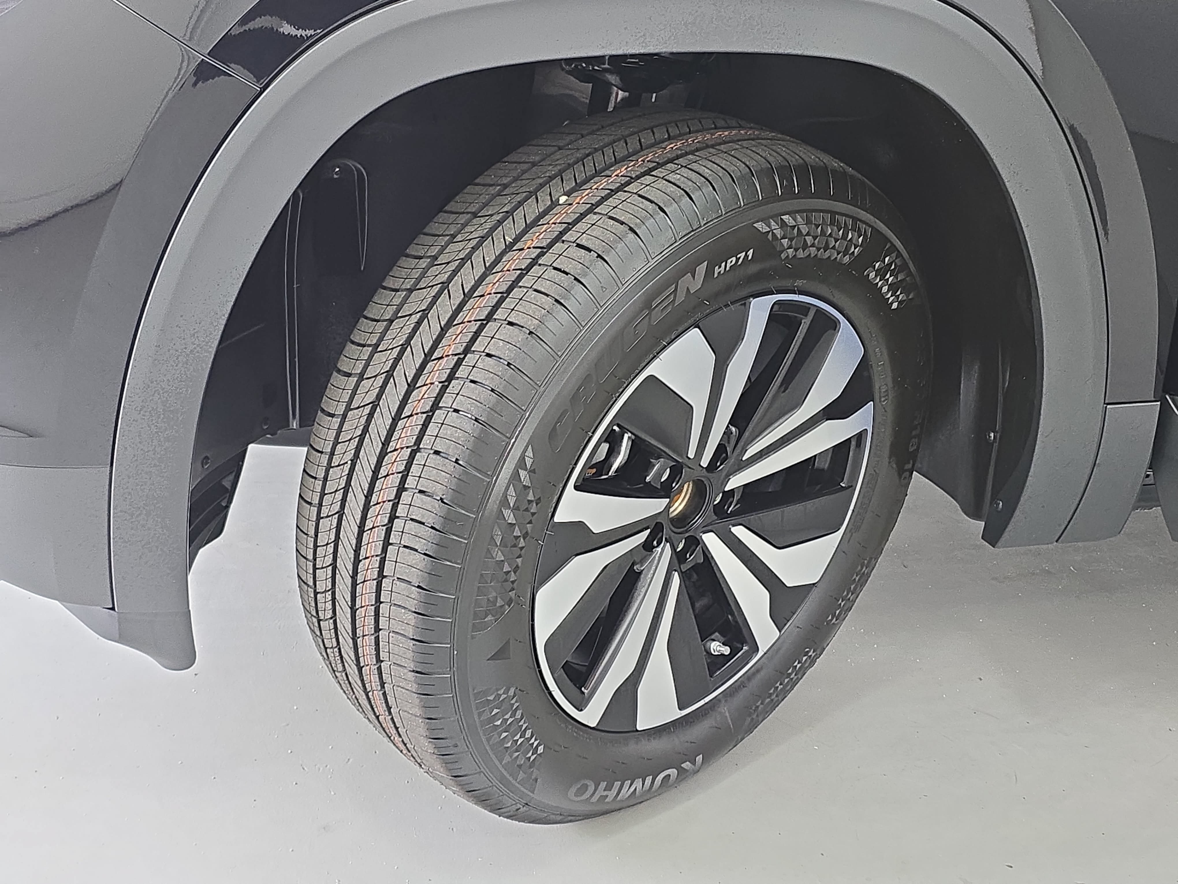 New 2026 Volkswagen Atlas SE AWD/4WD image 32