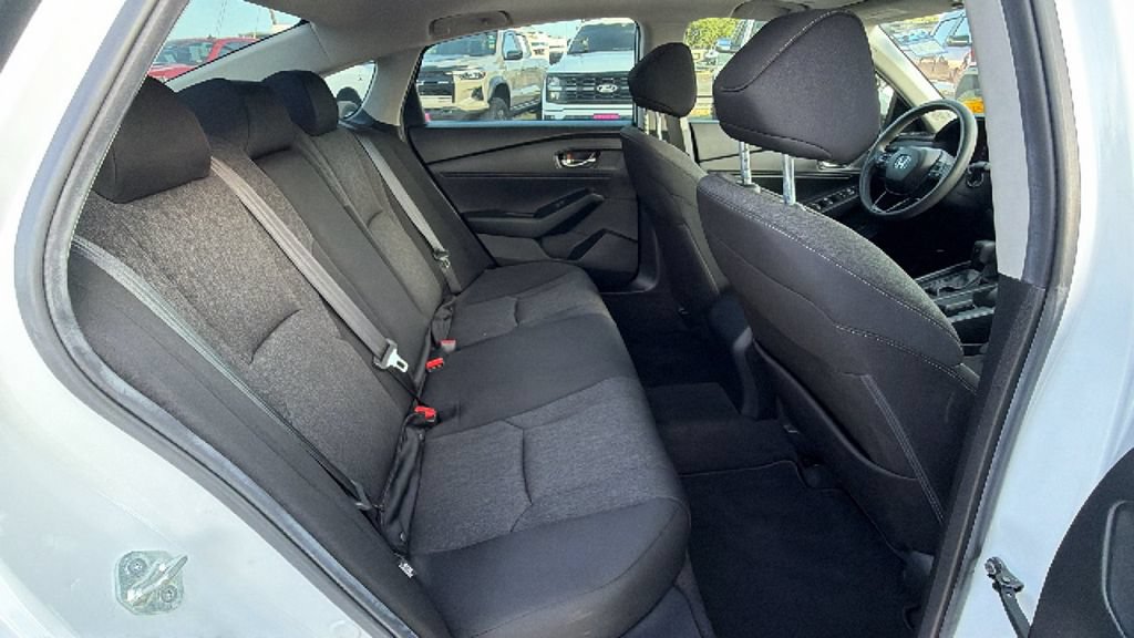 Used 2024 Honda Accord EX image 27