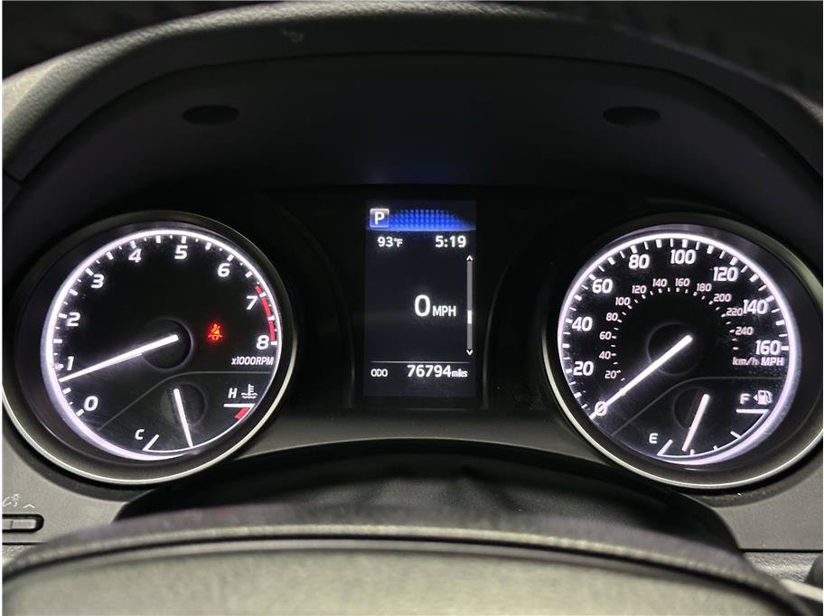 Used 2023 Toyota Camry SE FWD image 20