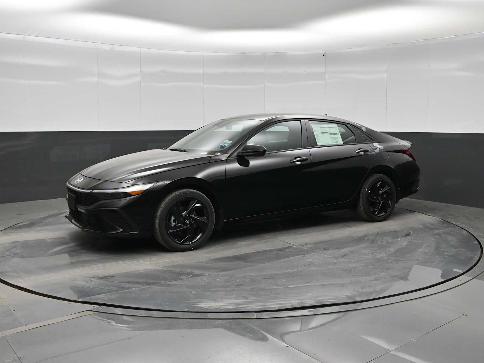New 2026 Hyundai Elantra Sport FWD image 1