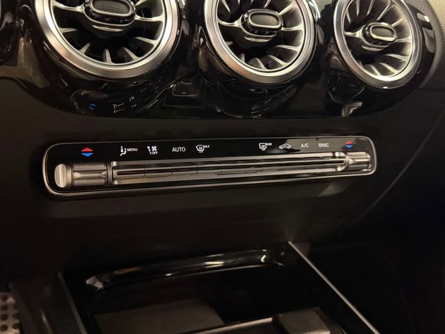 Certified 2022 Mercedes-Benz GLA 250 4MATIC image 27
