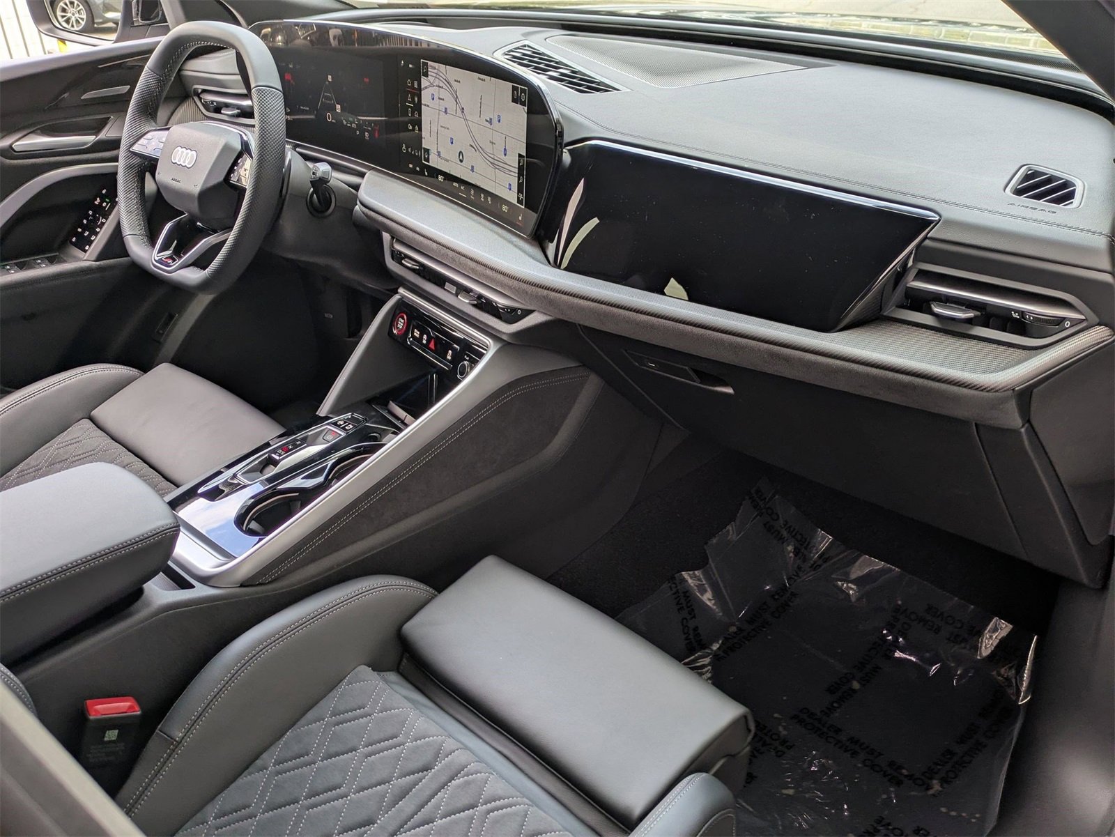 New 2025 Audi SQ5 Premium Plus image 9