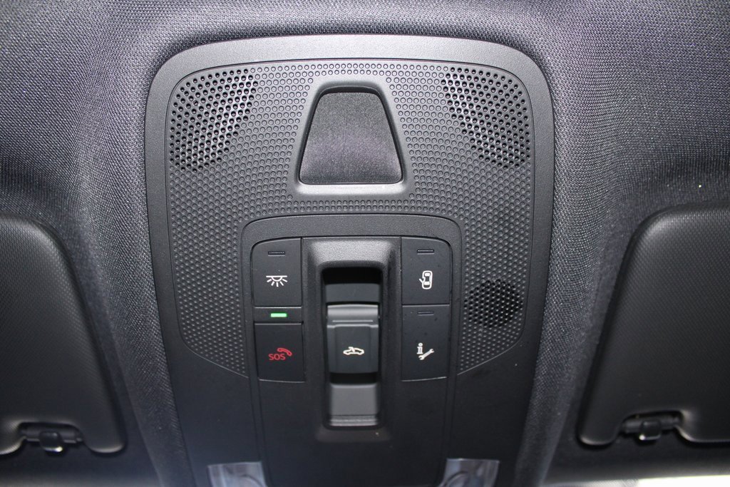 Used 2025 Audi RS 3 image 37