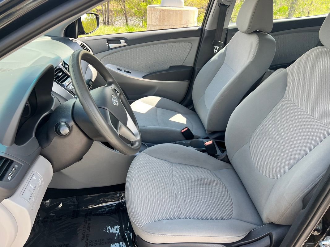 Used 2014 Hyundai Accent GS image 14