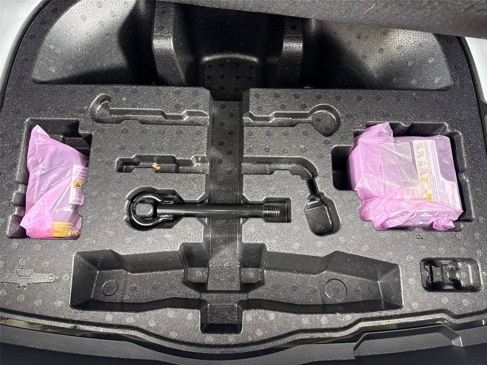 Certified 2024 Toyota Corolla LE image 35