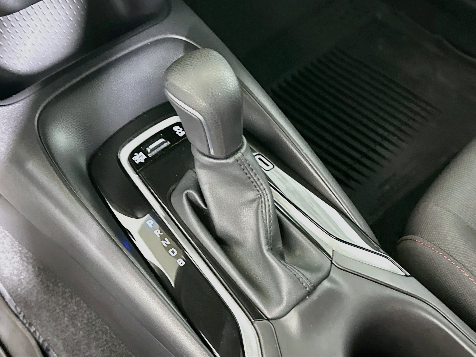 Certified 2026 Toyota Corolla SE FWD image 21