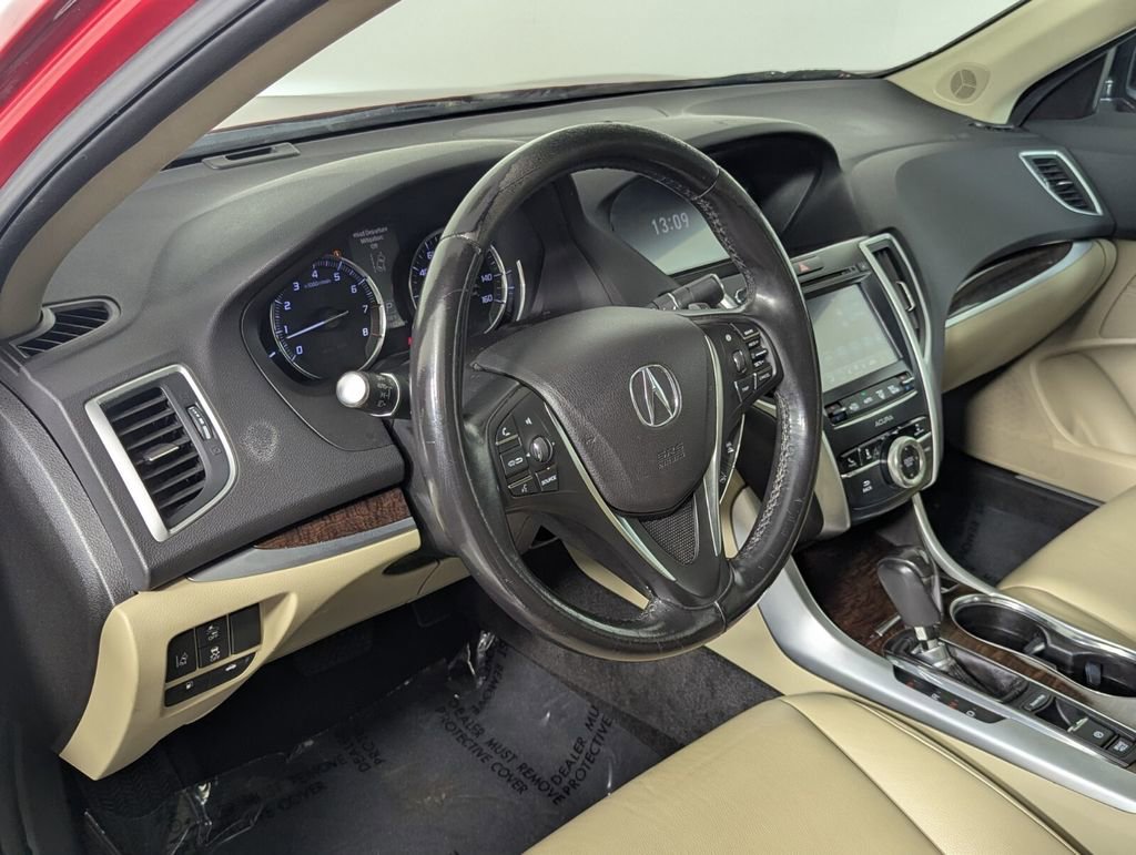 Used 2019 Acura TLX FWD image 11