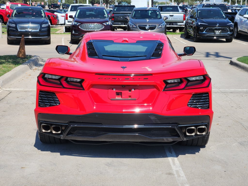 Used 2025 Chevrolet Corvette Stingray Premium Cpe w/ 3LT RWD image 13