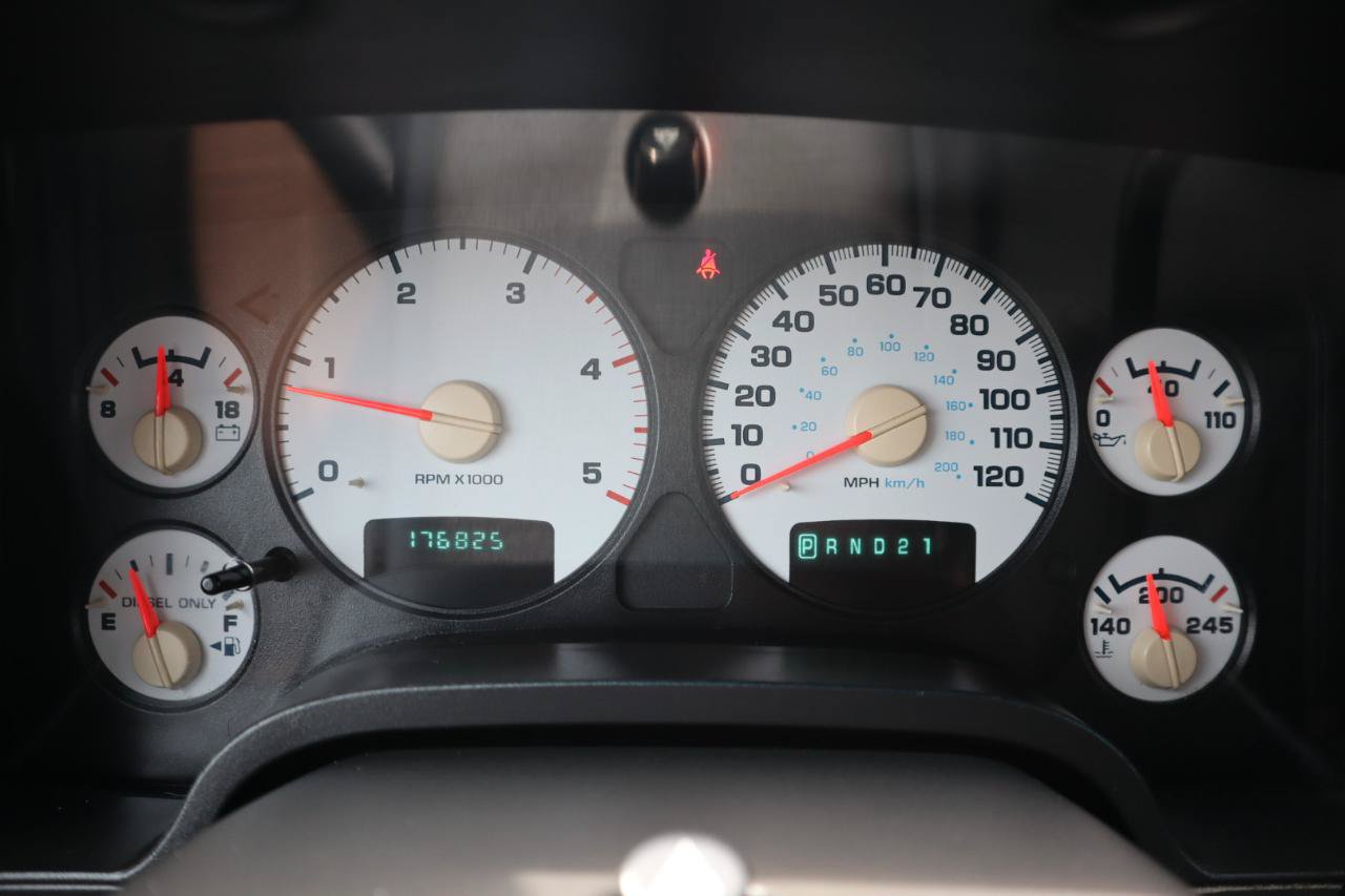 Used 2004 Dodge Ram 3500 Truck SLT w/ Sport Appearance Group AWD/4WD image 10