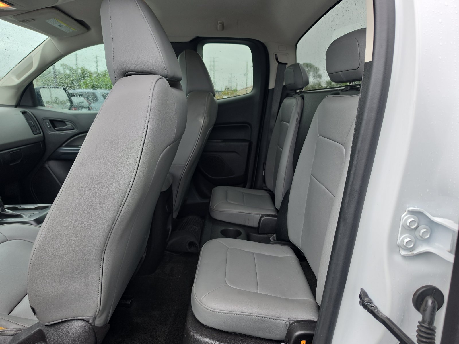 Used 2017 Chevrolet Colorado W/T RWD image 13