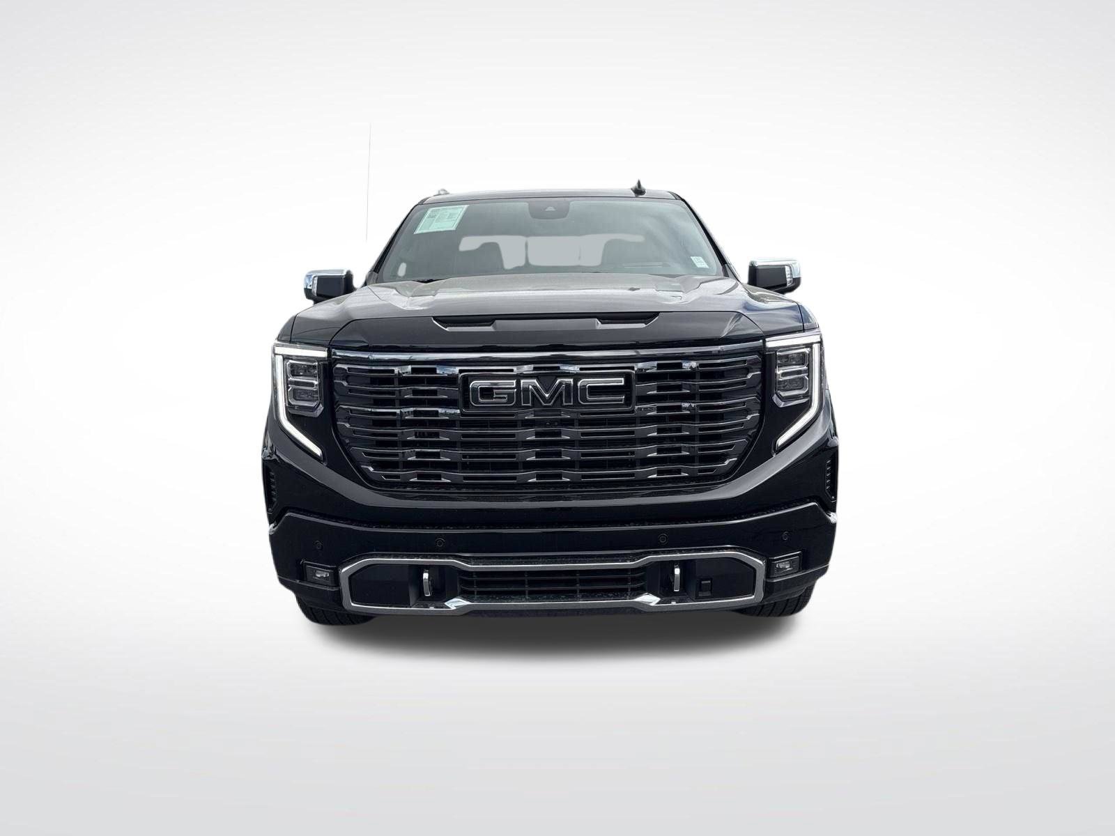 Used 2025 GMC Sierra 1500 Denali Ultimate AWD/4WD image 8