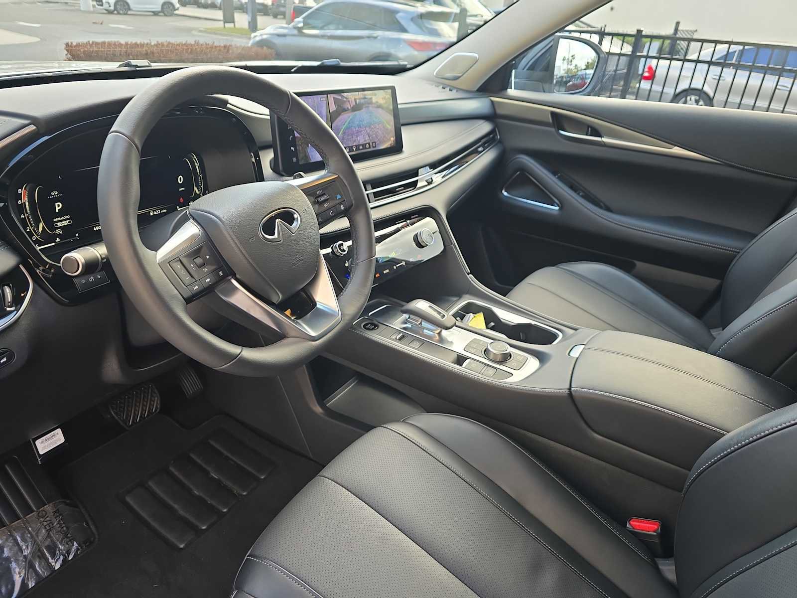 Certified 2026 INFINITI QX60 Luxe w/ Cargo Package FWD image 17