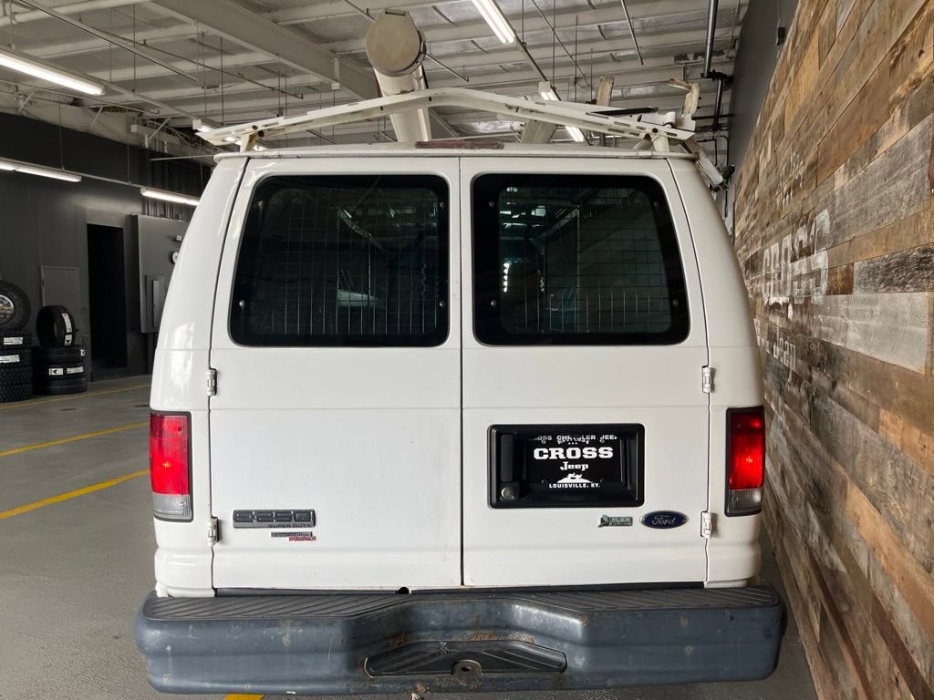 Used 2012 Ford E-250 and Econoline 250 w/ Commercial Cargo Van Pkg RWD image 20