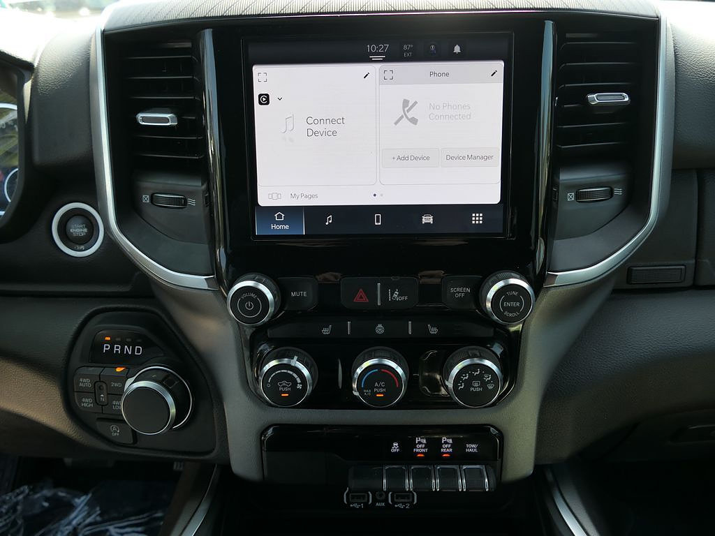 Used 2025 RAM 1500 Big Horn AWD/4WD image 19