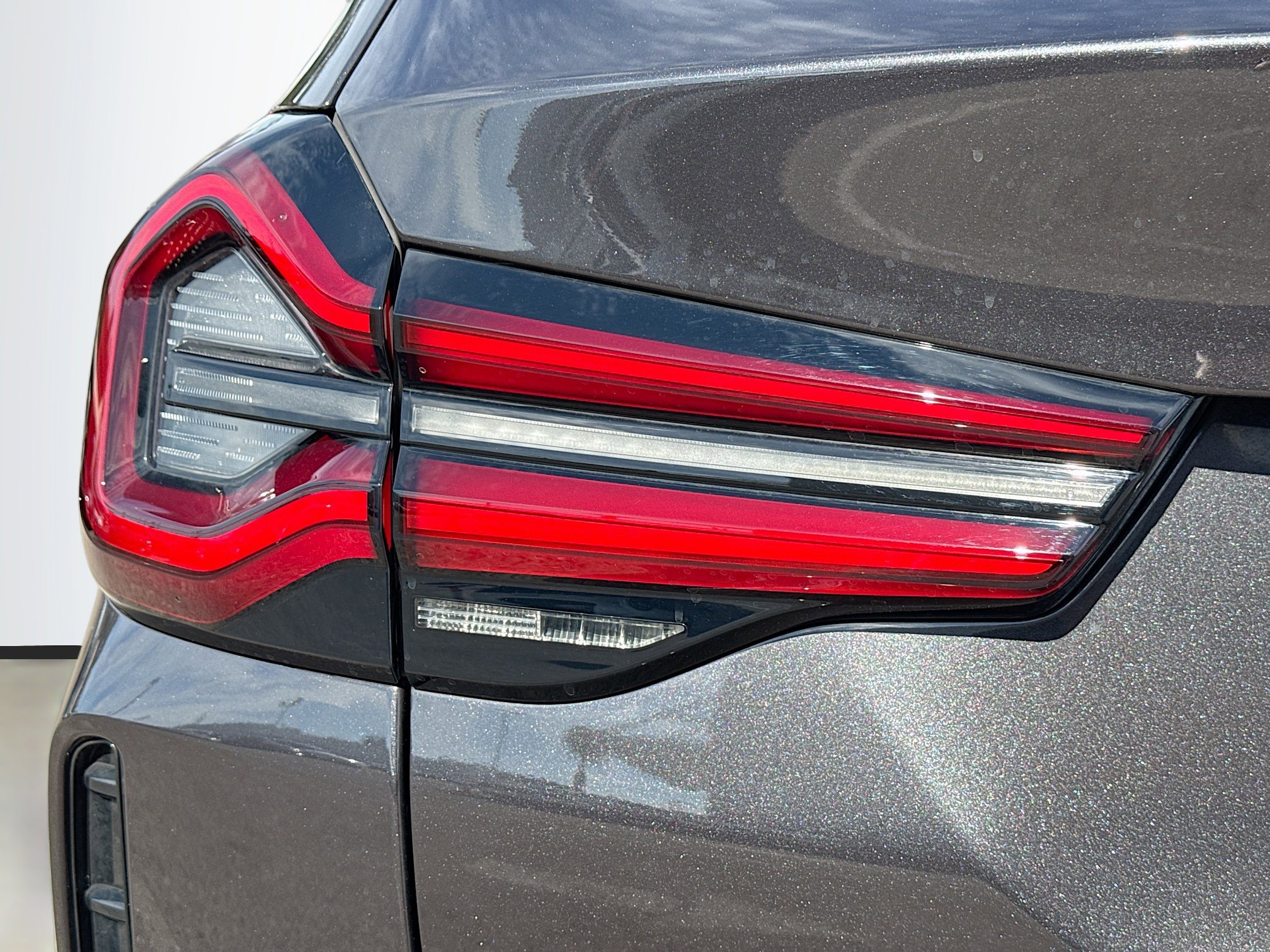 Used 2024 BMW X3 M40i w/ Premium Package image 10