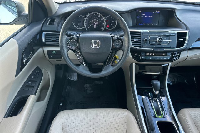 Used 2017 Honda Accord LX image 16