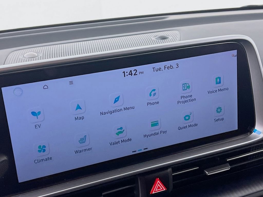 New 2025 Hyundai Ioniq 6 SE AWD/4WD image 13