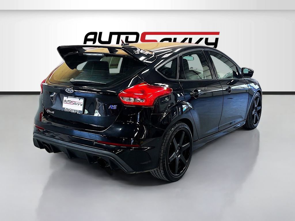 Used 2017 Ford Focus RS AWD/4WD image 7